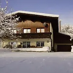 아파트 Zillertal - Haus Dichtl *