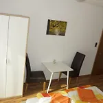 아파트 Zillertal - Haus Dichtl
